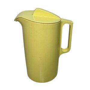 Vintage Watertown Lifetime Ware Yellow Pitcher Melamine Melmac